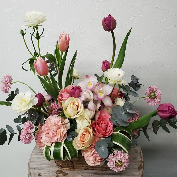 L Etoile アレンジメント ド ヌヴォー チューリップ